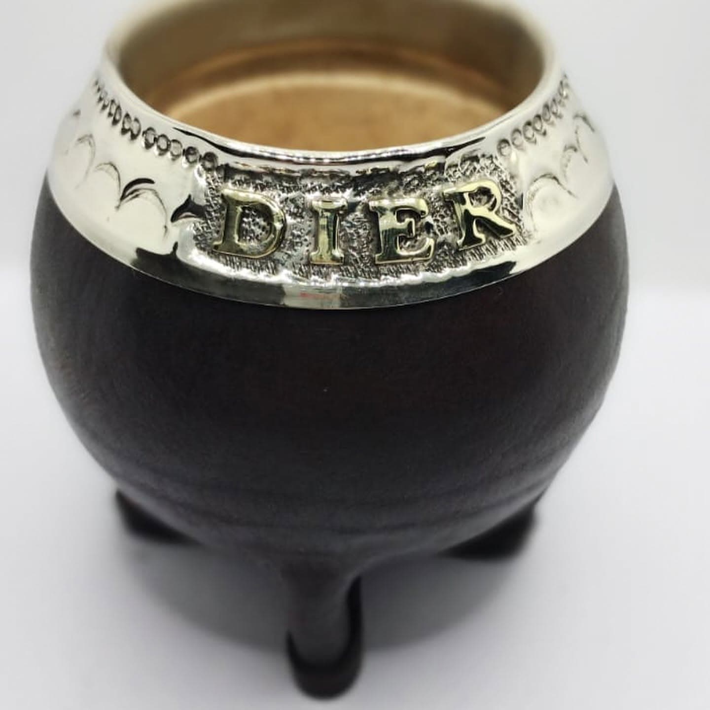 Mate personalizado con virola grabada