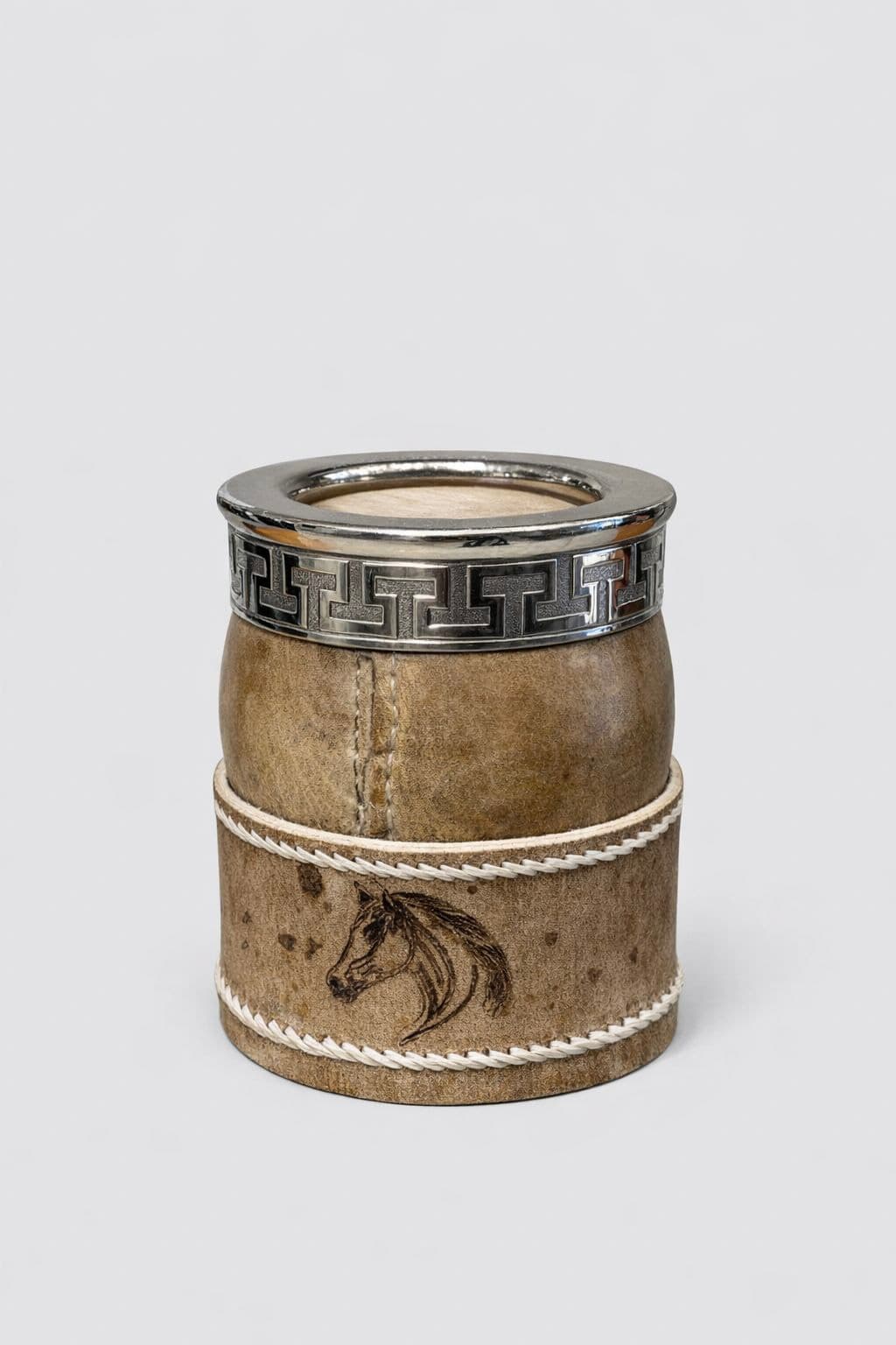 Foto de Mate Criollo Imperial Cuero Fleje Griego